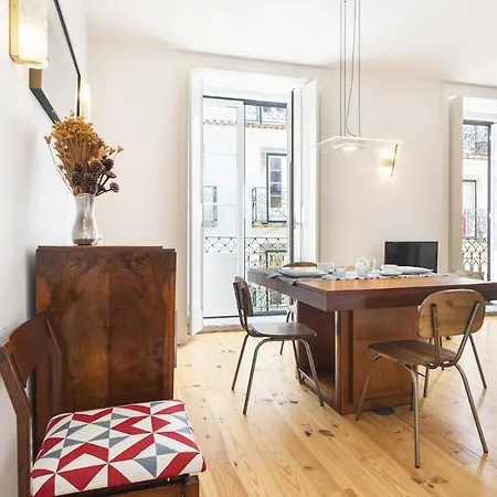 Bica 2 Bedroom With Ac And Ultra Fast Internet Apartment *