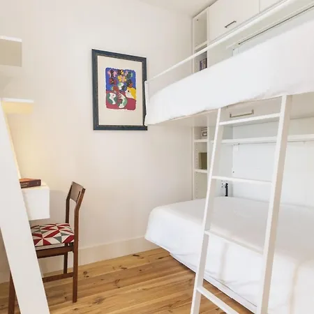 Bica 2 Bedroom With Ac And Ultra Fast Internet * Lissabon